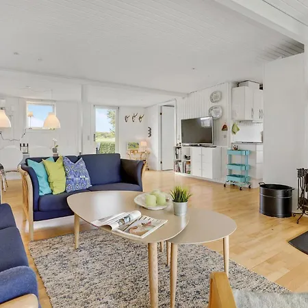 Two-bedroom In Børkop