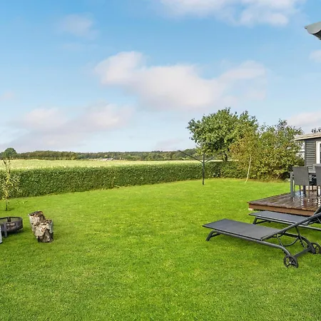 Holiday home Stunning In With House Sea View Borkop